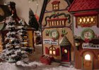 Mom Xmas Village (25)