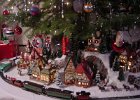 Mom Xmas Village (54)